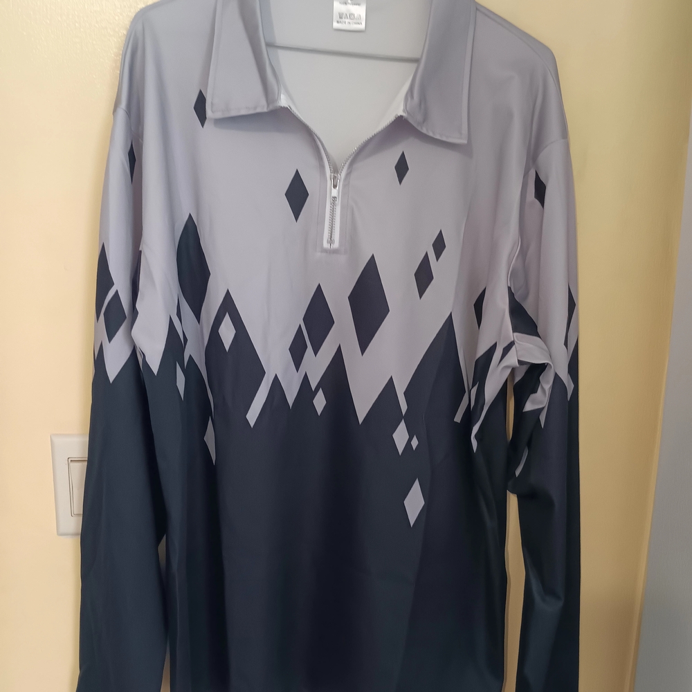 Elegant Two-Tone Men's Dress Shirt